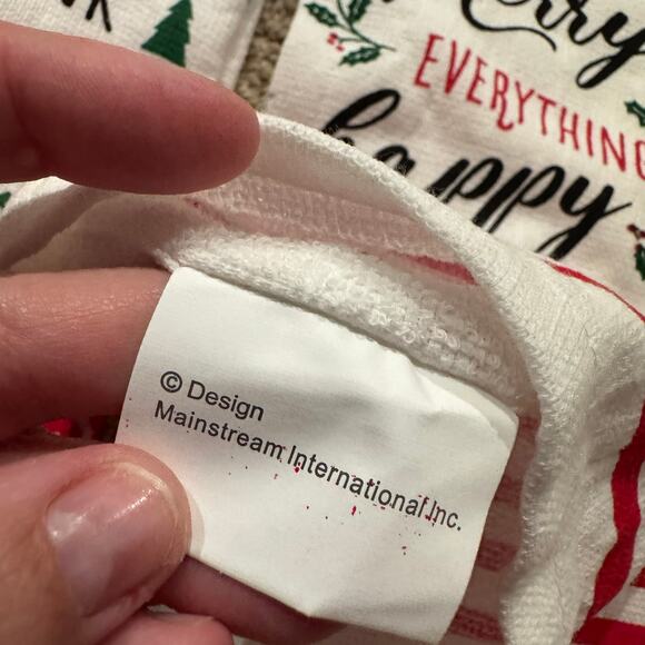 LOT of 2 NWT Merry Christmas Kitchen Hand Towels Cotton & Polyester Blend - Picture 4 of 6